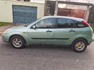 Ford Focus 2002 Vert