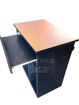 Table d'Ordinateur
