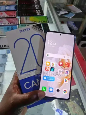 Nouveau Tecno Camon 20 128 GB Blanc