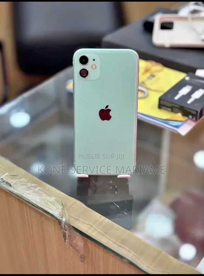 Nouveau Apple iPhone 11 128 GB Autre