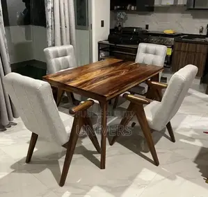 Table À Manger