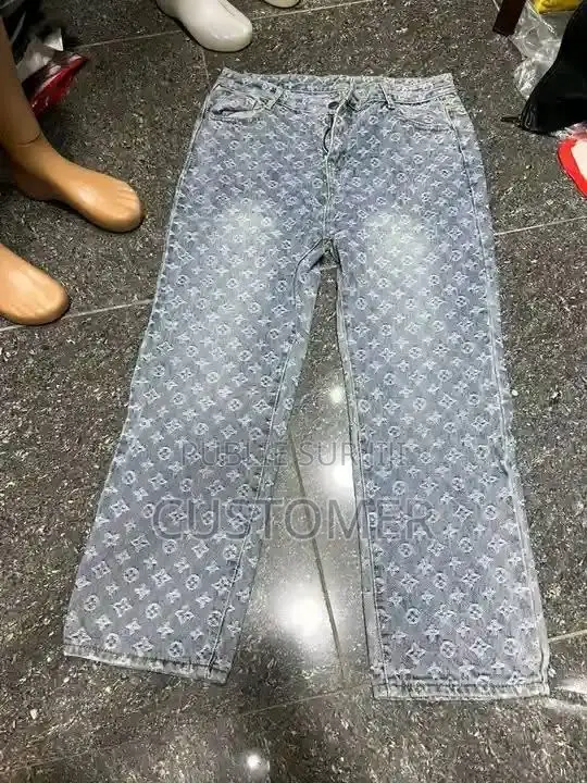 Pantalon Disponible