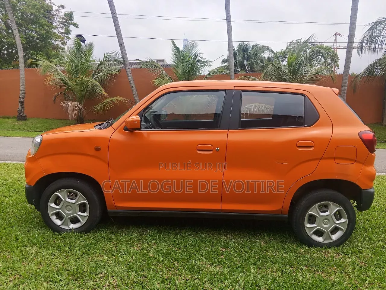 Suzuki S-Presso 2025 Orange