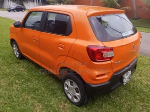Suzuki S-Presso 2025 Orange