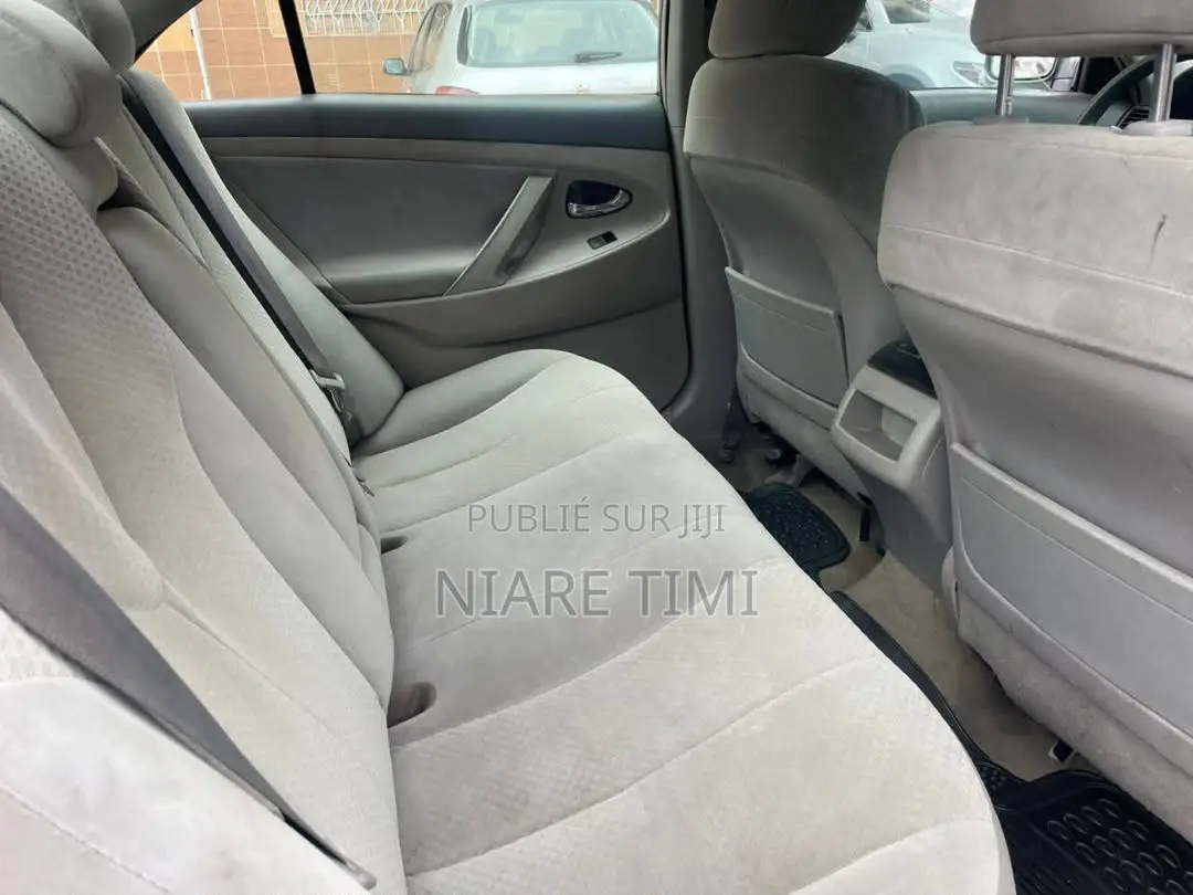 Toyota Camry 2010 Gris