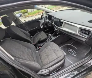 Kia Rio 2019 Noir