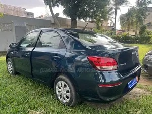 Kia Pegas 2023 Vert