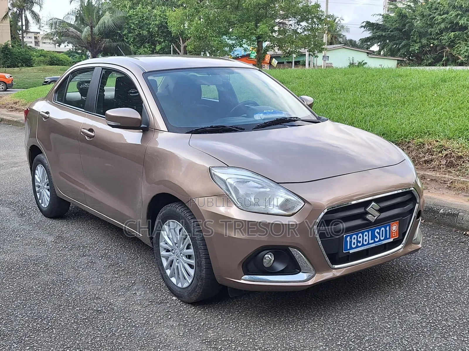 Suzuki Dzire 2023 Marron
