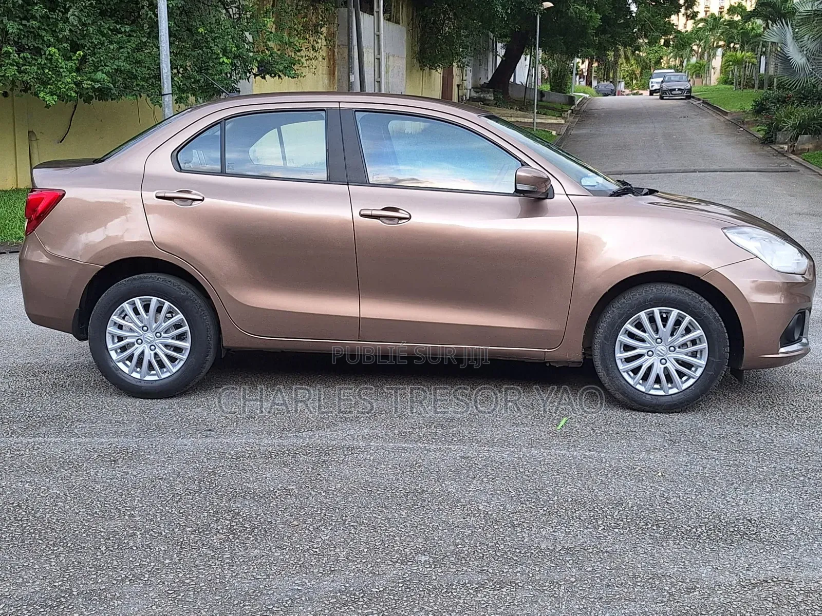 Suzuki Dzire 2023 Marron
