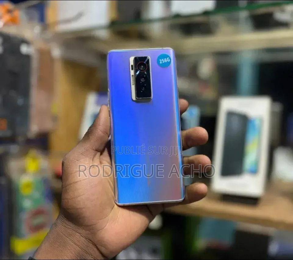 Nouveau Oppo F15 256 GB Bleu