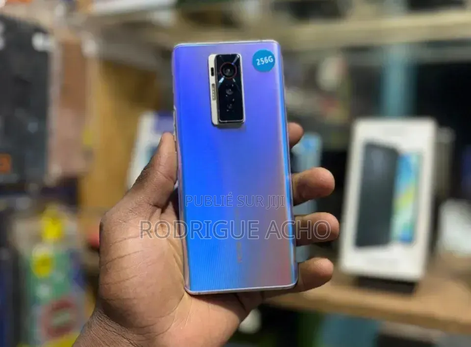 Nouveau Oppo F15 256 GB Bleu
