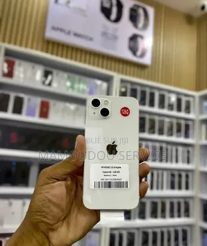 Nouveau Apple iPhone 13 128 GB Blanc