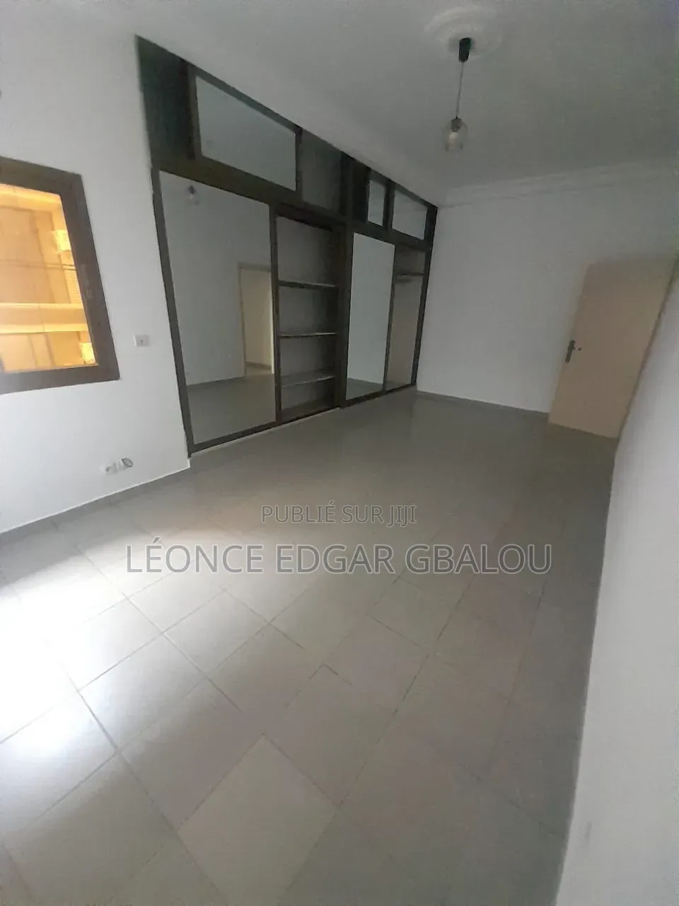 3chbre Appartement dans Léonce Edgar Gbalou, Deux Plateaux à Louer