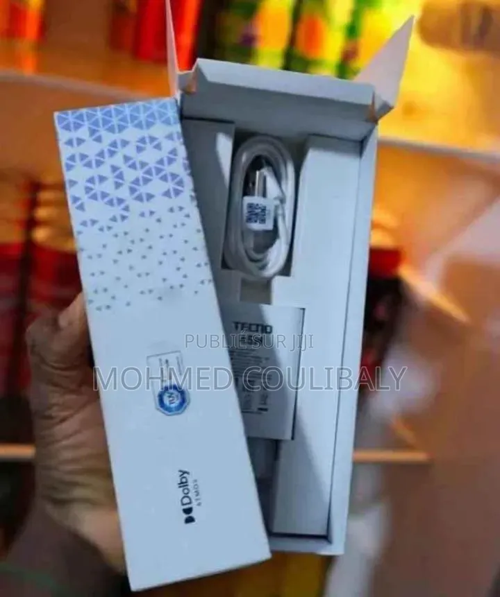 Nouveau Tecno Camon 40 256 GB Autre