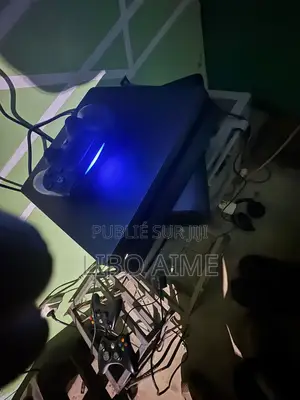Ps4 Slim Avec 6 Jeux