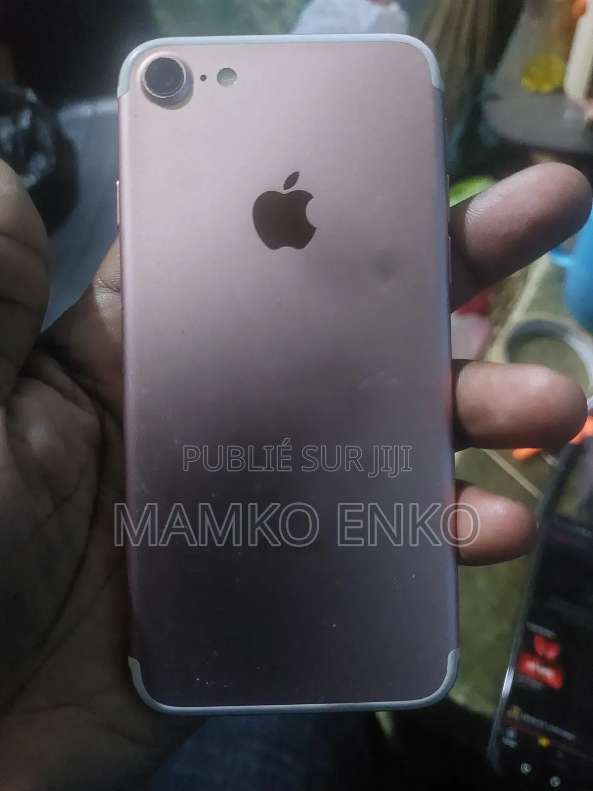 Apple iPhone 7 32 GB Rose