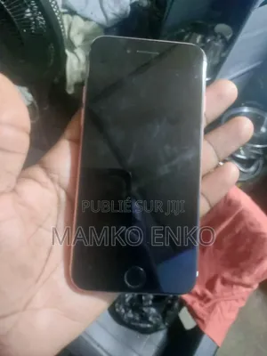 Apple iPhone 7 32 GB Rose