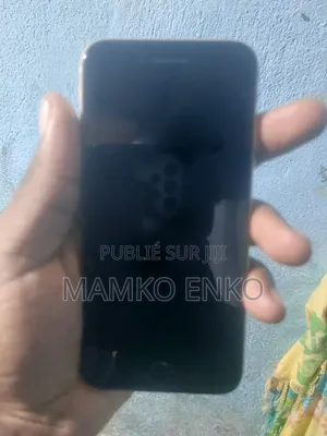 Apple iPhone 7 32 GB Rose