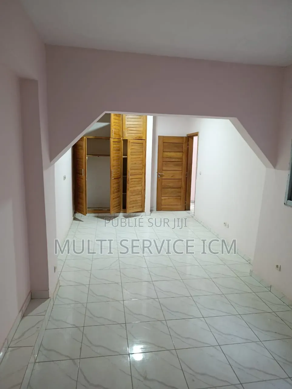 4chbre Duplex dans Ismaël Coulibaly, Cocody à Vendre