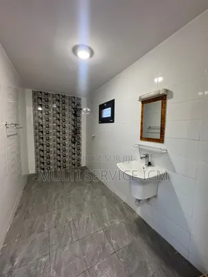 4chbre Duplex dans Ismaël Coulibaly, Cocody à Vendre
