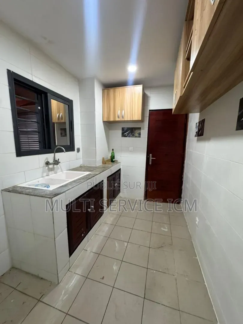 4chbre Duplex dans Ismaël Coulibaly, Cocody à Vendre