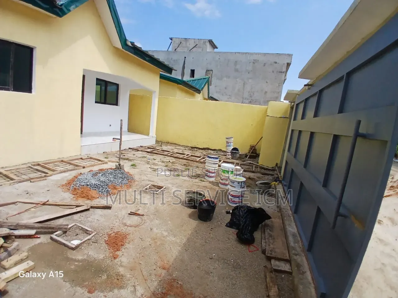 Meublé 4chbre Maison dans Ismaël Coulibaly, Bingerville à Vendre