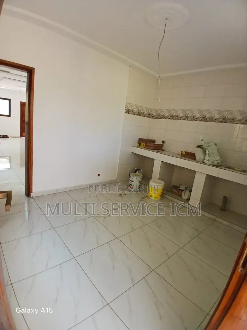 Meublé 4chbre Maison dans Ismaël Coulibaly, Bingerville à Vendre