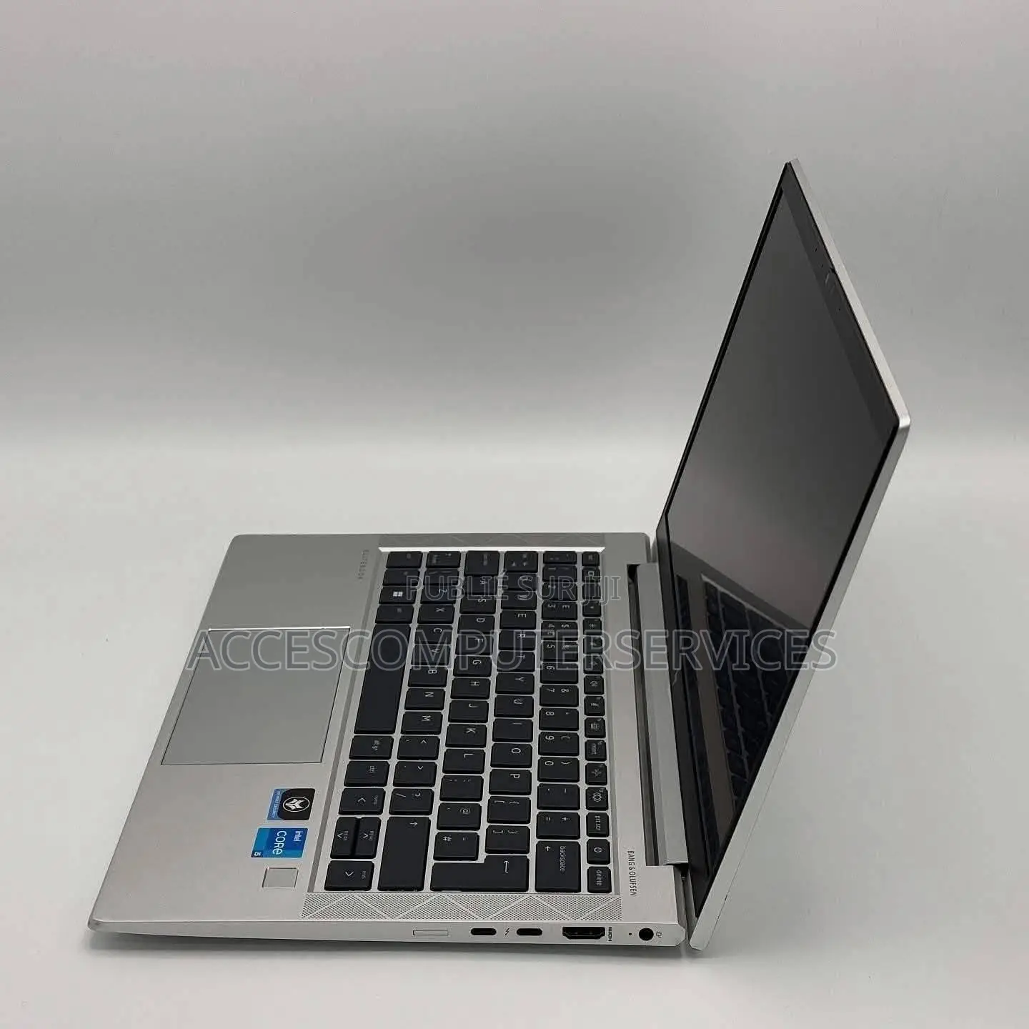 Ordinateur portable HP EliteBook 830 G8 16GB Intel Core i5 SSD 512GB