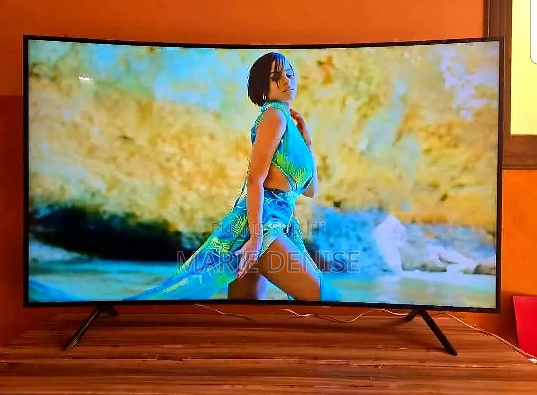 Samsung Cristal 65 Pouces