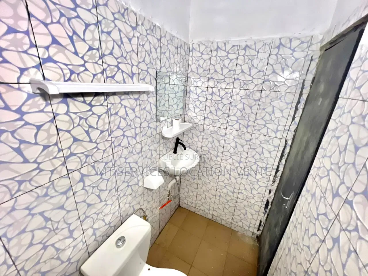 Meublé 1chbre Appartement dans Mt Résidence Meublée, Yopougon à Louer