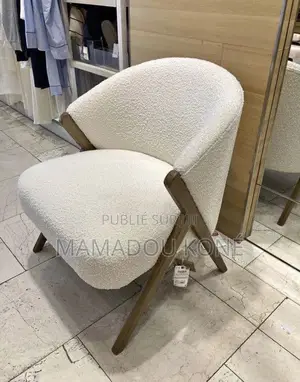 Les Fauteuils D’Une Place Importer Disponible