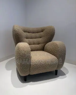 Les Fauteuils D’Une Place Importer Disponible