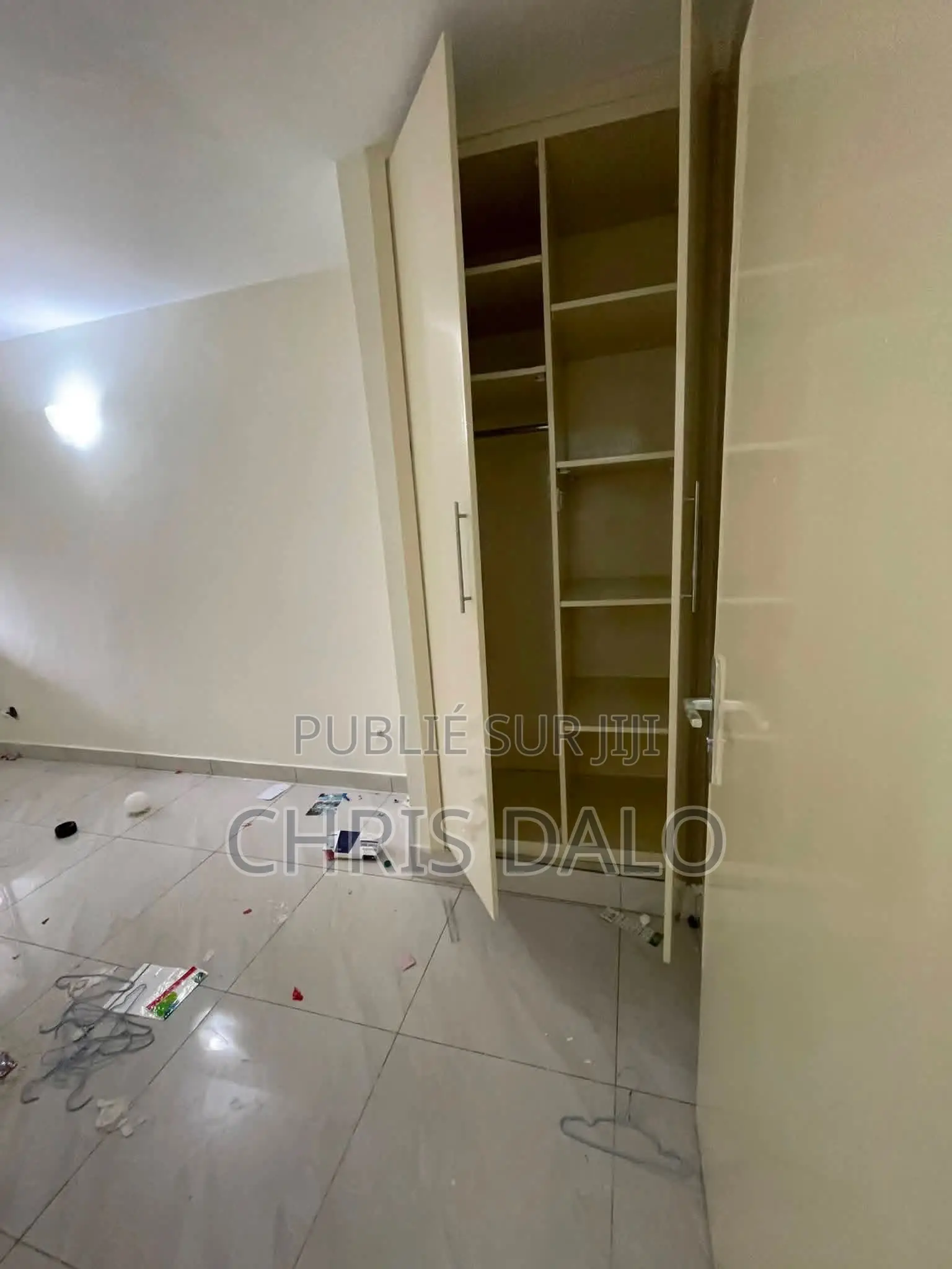 3chbre Appartement dans Destinée, Cocody à Louer