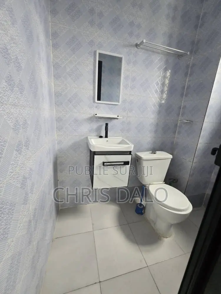 2chbre Appartement dans Destinée, Cocody à Louer