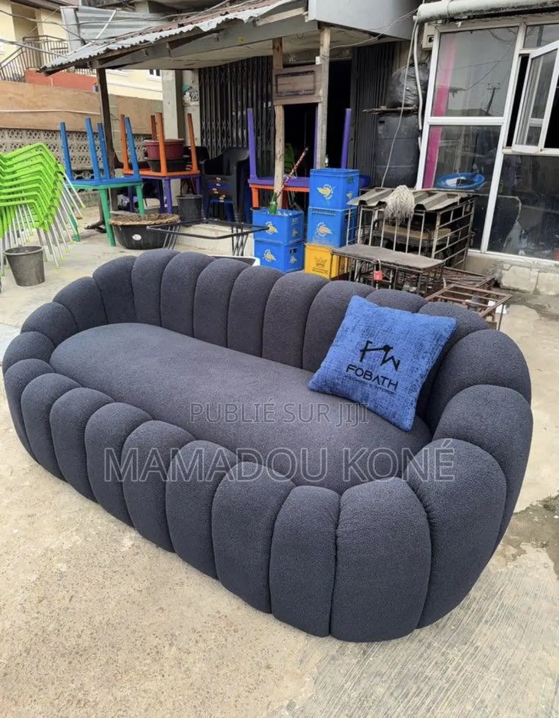 Fauteuil Importer Disponible
