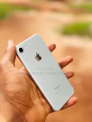 Nouveau Apple iPhone 7 32 GB Autre