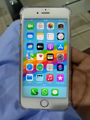 Nouveau Apple iPhone 7 32 GB Autre