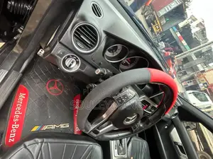 Mercedes-Benz C300 2014 Gris