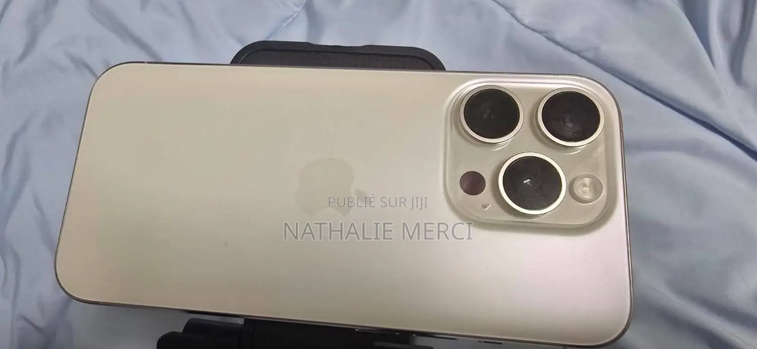Nouveau Apple iPhone 15 Pro 256 GB Blanc