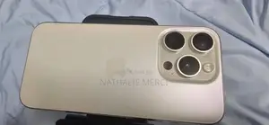 Nouveau Apple iPhone 15 Pro 256 GB Blanc