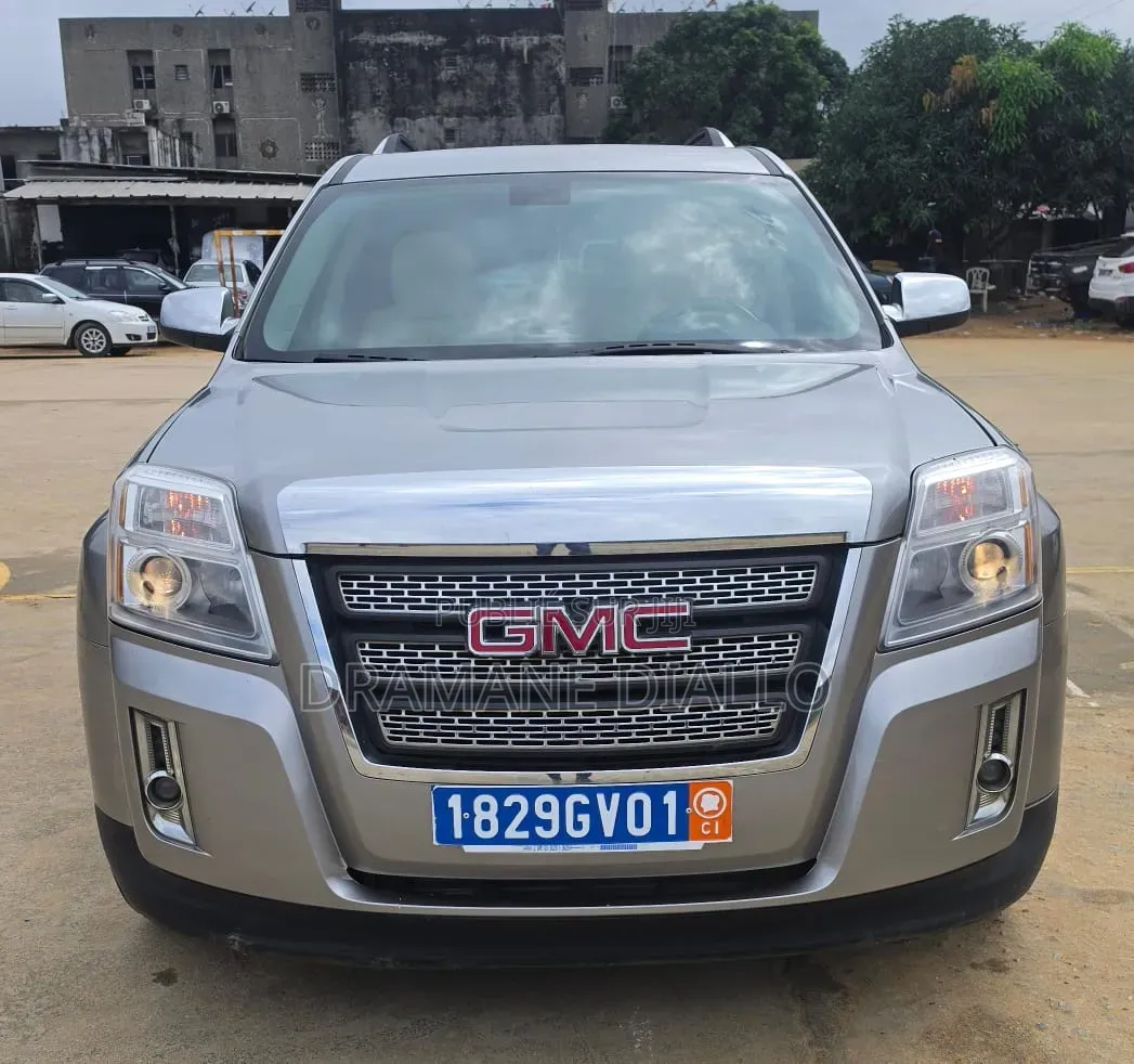 GMC Acadia 2012 Gris