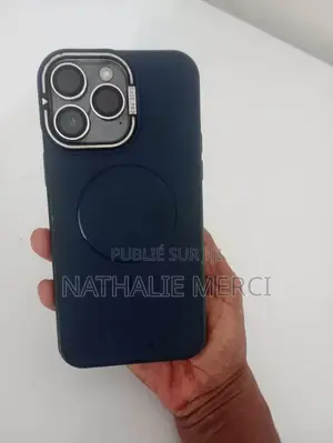 Nouveau Apple iPhone 15 Pro 256 GB Noir