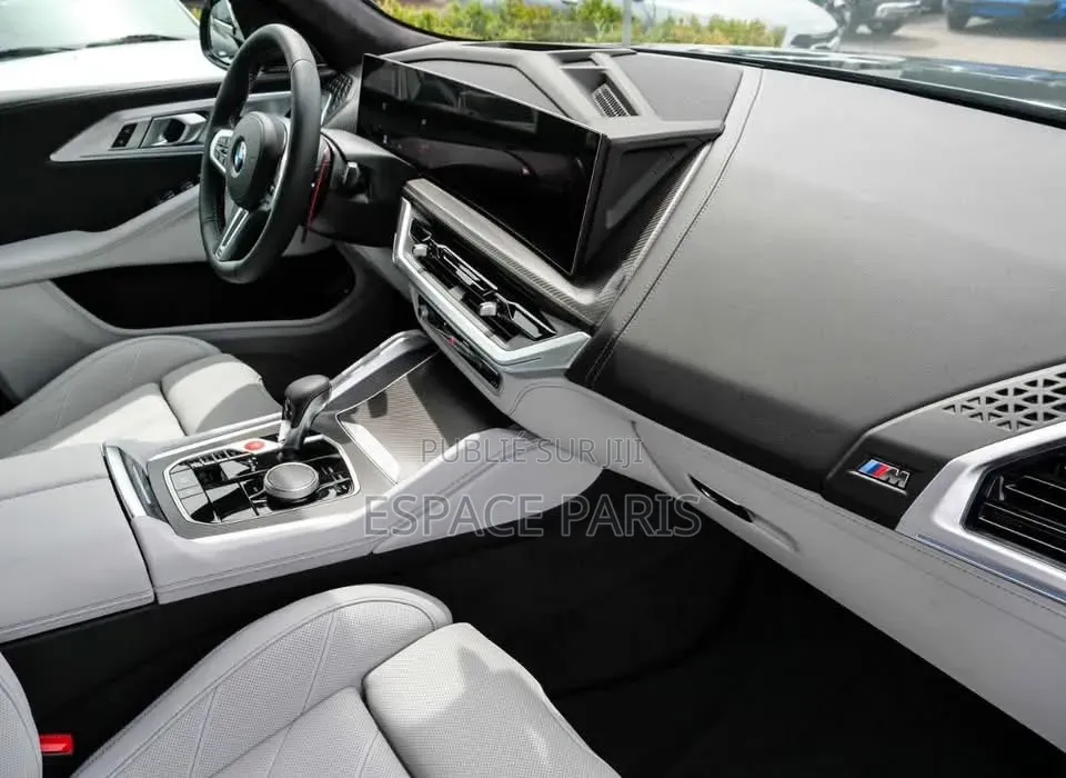 Nouveau BMW XM Label Red Sports Activity Vehicle 2025 Bleu