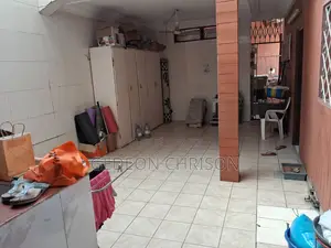 5chbre Maison dans Cocody à Louer