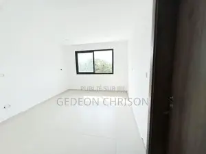 3chbre Appartement dans Cocody à Louer