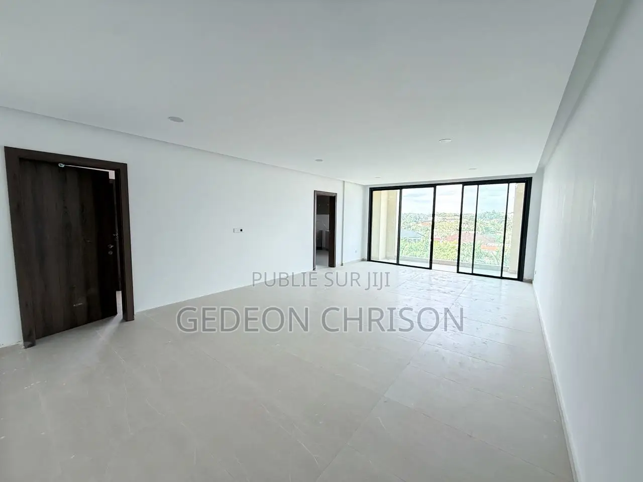 3chbre Appartement dans Cocody à Louer