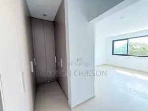 2chbre Appartement dans Cocody à Louer