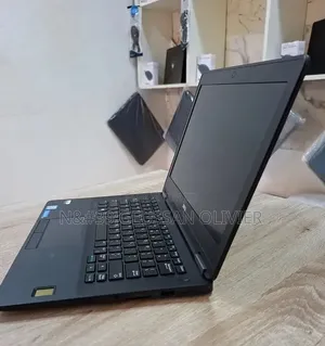 Nouveau Dell Latitude 5400 16GB Intel Core i7 HDD 512GB
