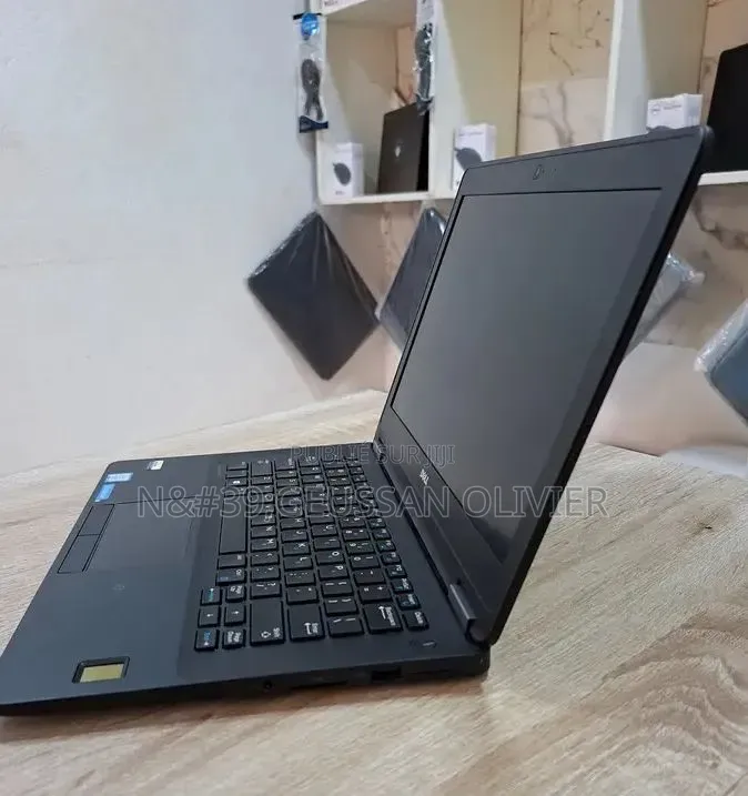 Nouveau Dell Latitude 5400 16GB Intel Core i7 HDD 512GB