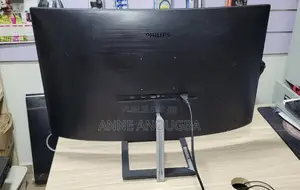Moniteur Incurvé
